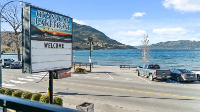 Okanagan Lakefront Resort