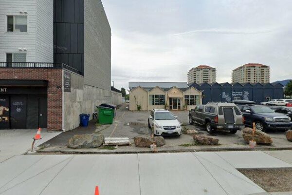 Balance Vegetarian Shop and Tea Room